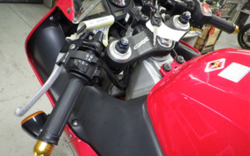 HONDA CBR900RR 3 2000