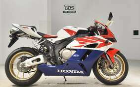 HONDA CBR1000RR 2004 SC57