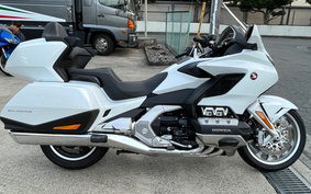 HONDA GL 1800 GOLD WING TOUR DCT 2018 SC79