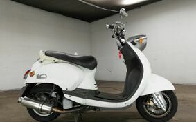 YAMAHA VINO 125 SE24