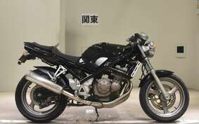 SUZUKI BANDIT 250 GJ74A