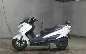 SUZUKI SKYWAVE 200 (Burgman 200) CH41A