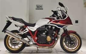 HONDA CB1300SB SUPER BOLDOR 2021 SC54