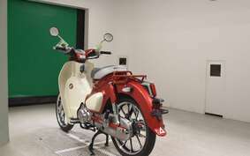 HONDA C125 SUPER CUB JA58