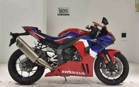 HONDA CBR1000RR R 2021 SC82