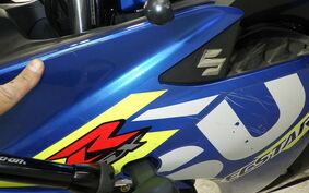 SUZUKI GSX-R125 DL33B