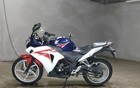 HONDA CBR250R MC41