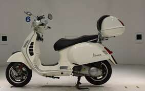 VESPA GTS300 IE 2013