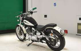 YAMAHA VIRAGO 250 3DM