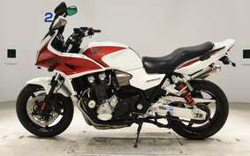 HONDA CB1300SF SUPER BOLDOR 2011 SC54