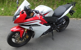 HONDA CBR600F 2015 PC41