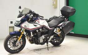 HONDA CB1300SB SUPER BOLDOR SP 2022 SC54