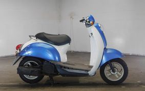 HONDA CREA SCOOPY I AF55