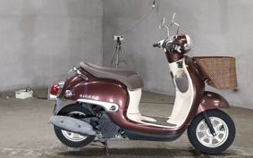 HONDA GIORNO AF77