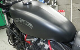 HARLEY XL883N 2013 LE2