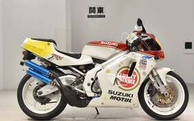 SUZUKI RGV250 Gamma VJ22A