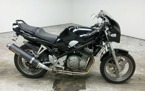 SUZUKI BANDIT 250 GJ74A