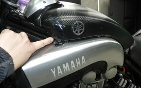 YAMAHA VMAX 2001