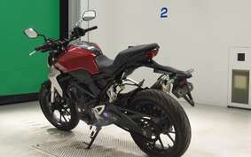 HONDA CB250R MC52