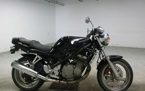 SUZUKI BANDIT 250 GJ74A