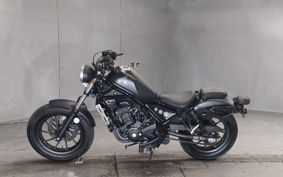 HONDA REBEL MC49