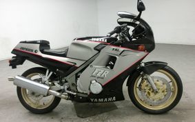 YAMAHA FZR250 2KR