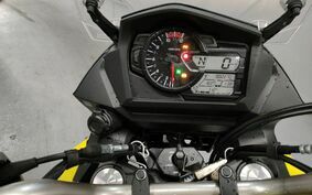 SUZUKI DL650 ( V-Strom 650 ) XT 2022 C733M