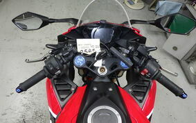 HONDA CBR250RR MC51