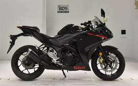 YAMAHA YZF-R25 RG10J