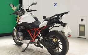 BMW R1200R 2015 0A04