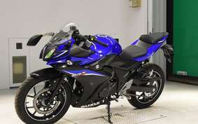 SUZUKI GSX250RA DN11A