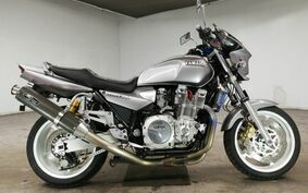 YAMAHA XJR1300 1999 RP01J