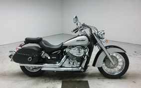 HONDA SHADOW 750 2004 RC50