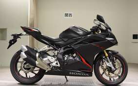 HONDA CBR250RR A MC51