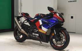 HONDA CBR1000RR R SC82