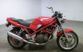 SUZUKI BANDIT 250 GJ74A