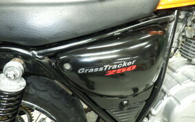 SUZUKI GRASS TRACKER NJ4BA