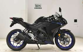 YAMAHA YZF-R25 A RG10J