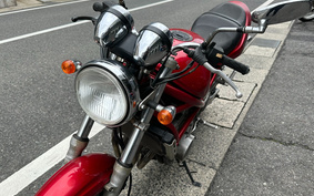 SUZUKI BANDIT 250 GJ77A