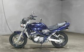 SUZUKI BANDIT 250 GJ77A