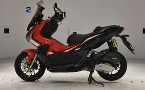 HONDA ADV150