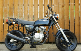 HONDA APE 100 HC07