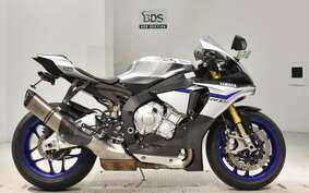 YAMAHA YZF-R1 M 2016 RN40