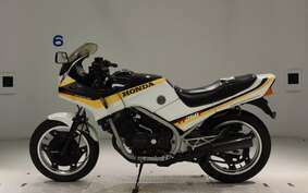 HONDA VT250FE MC08