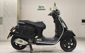 VESPA GTS300 SUPER 2021