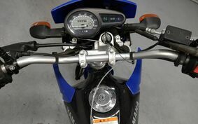 YAMAHA XTZ125E 不明