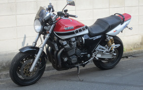 YAMAHA XJR1200 1995 4KG