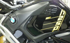 BMW R1250GS ADVENTURE 2022 0M11