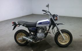 HONDA APE 100 HC07