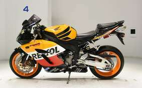 HONDA CBR1000RR 2004